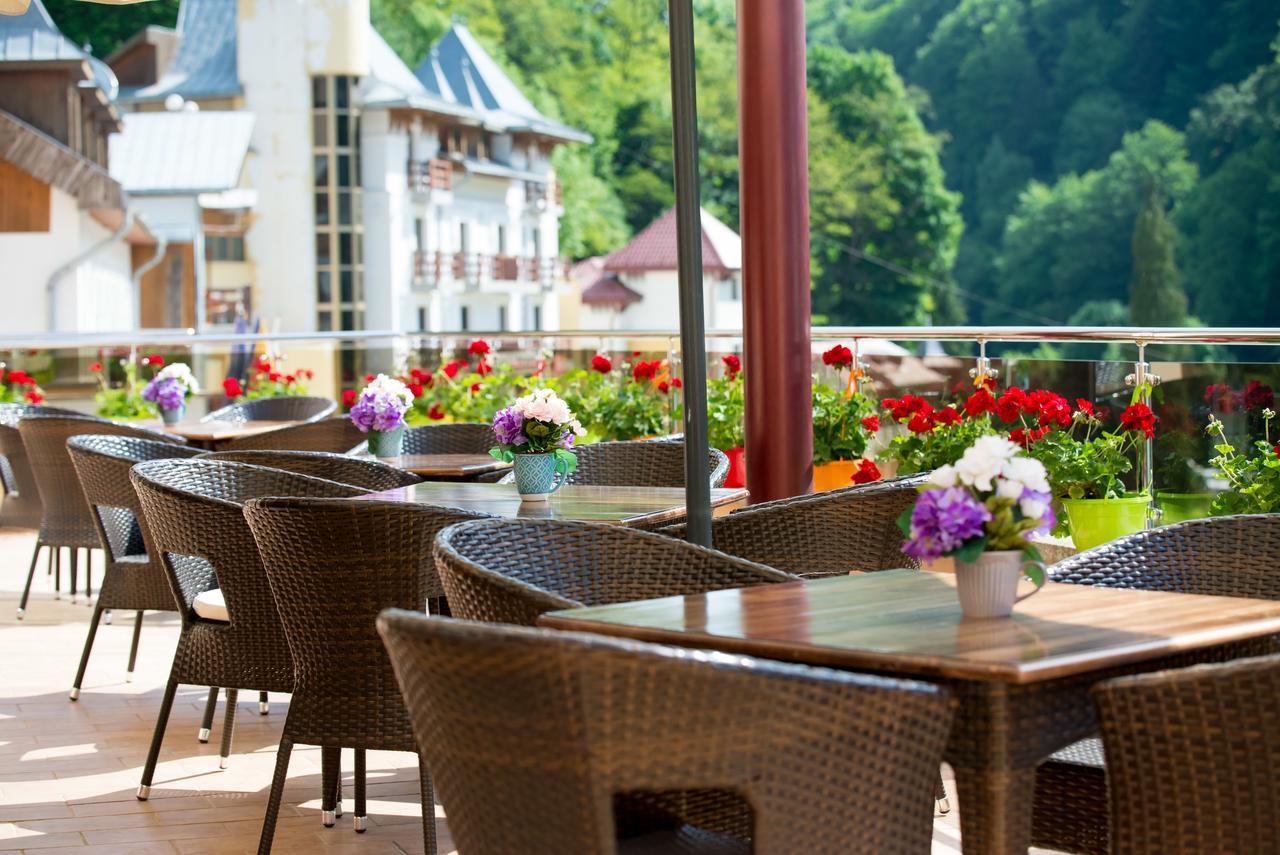Hotel Nemira Slanic Moldova Luaran gambar