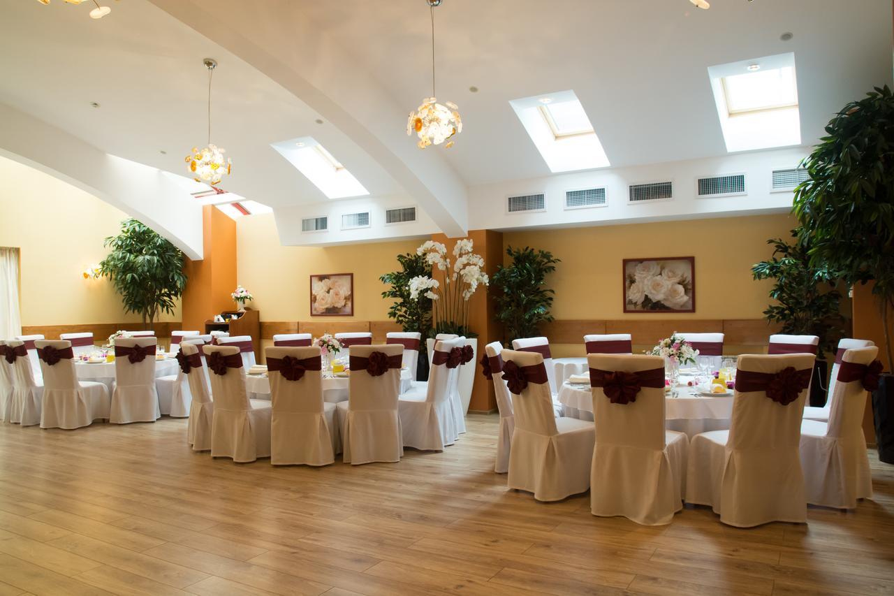 Hotel Nemira Slanic Moldova Luaran gambar