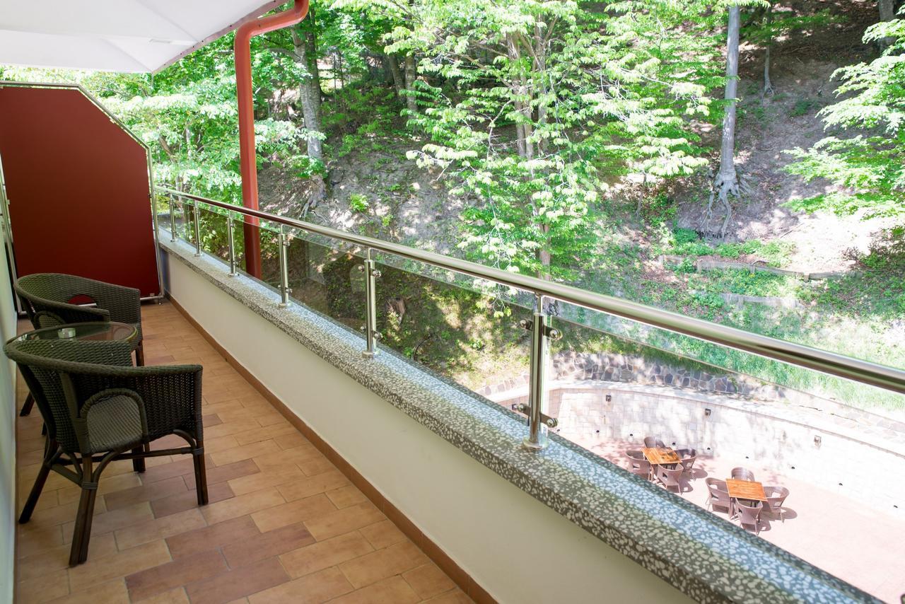 Hotel Nemira Slanic Moldova Luaran gambar