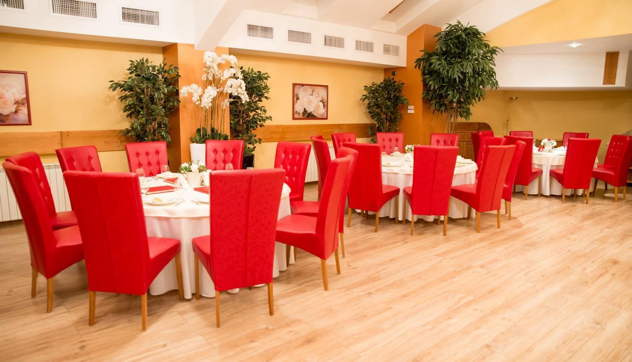 Hotel Nemira Slanic Moldova Luaran gambar