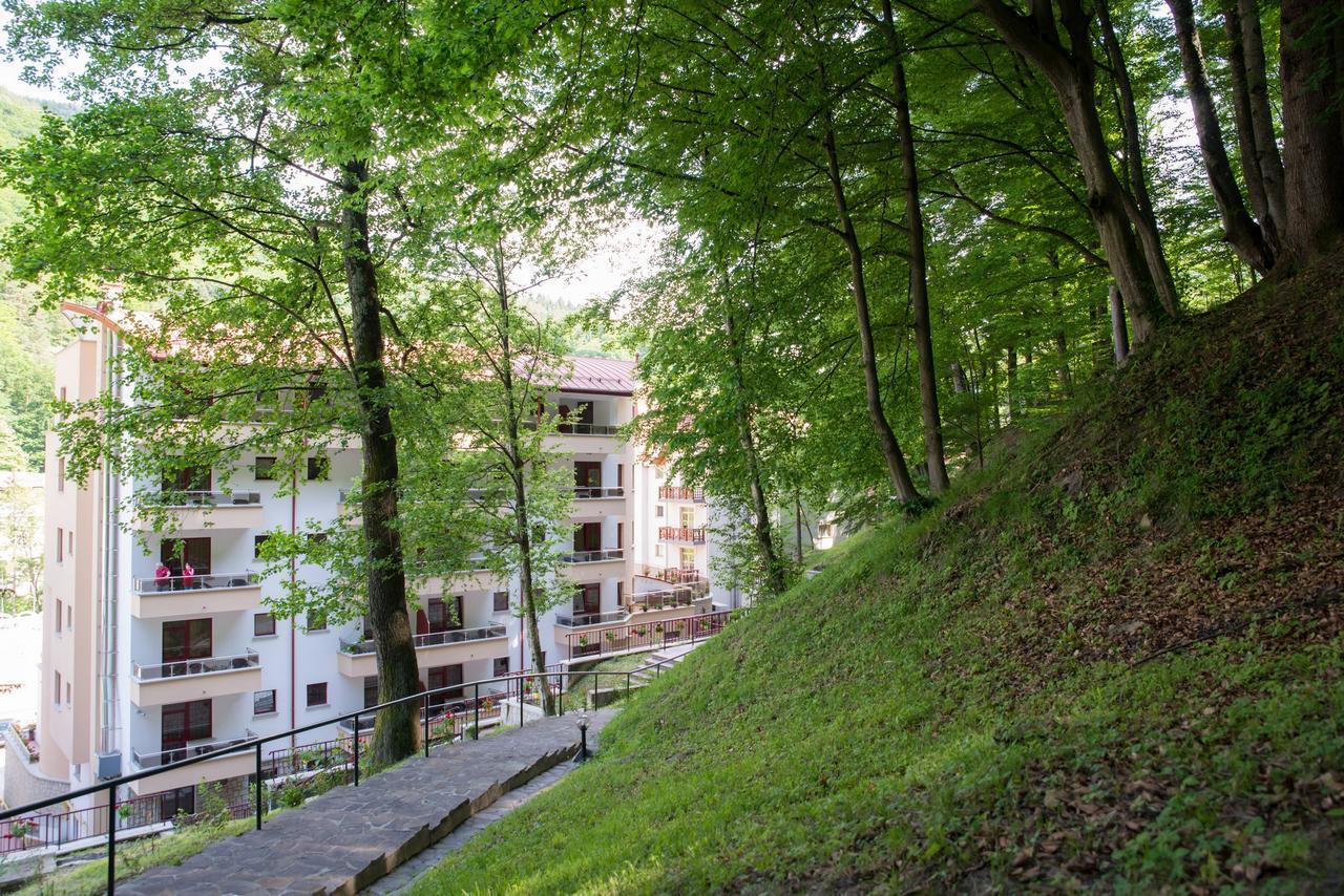 Hotel Nemira Slanic Moldova Luaran gambar
